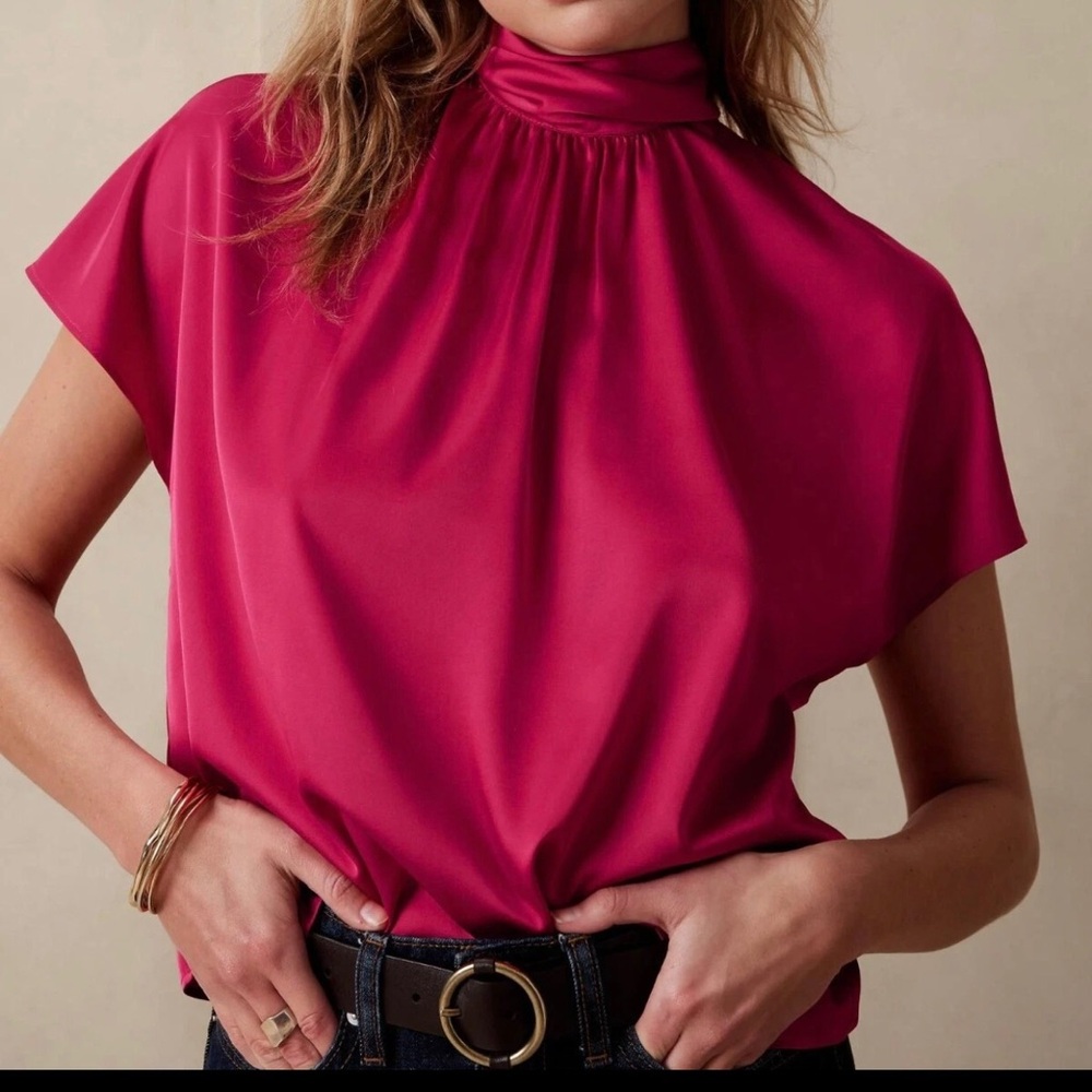 Banana Republic Vibrant Pink Blouse (NWT)